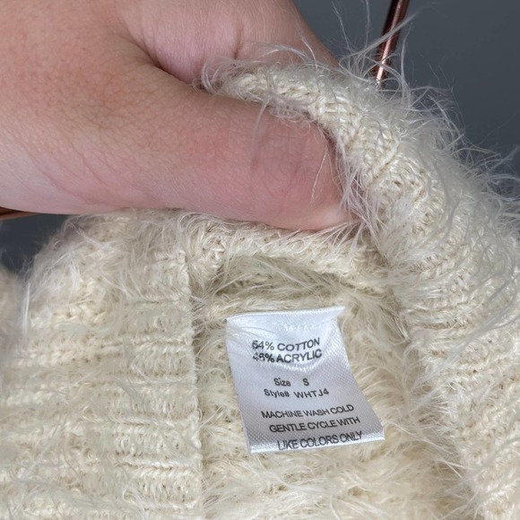 Woven Heart Pullover Long Sleeve Red Flower Embroidered Sweater Small - Picture 6 of 7